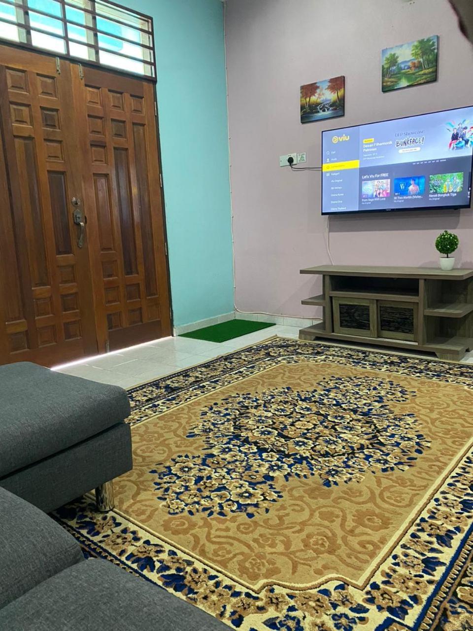 Seri Idaman Guest House Pasir Mas Esterno foto